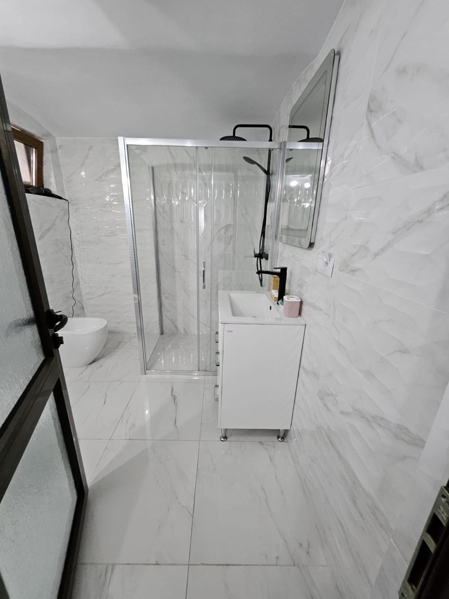 Casa Raduly - Apartament Demisol Сибиу Экстерьер фото